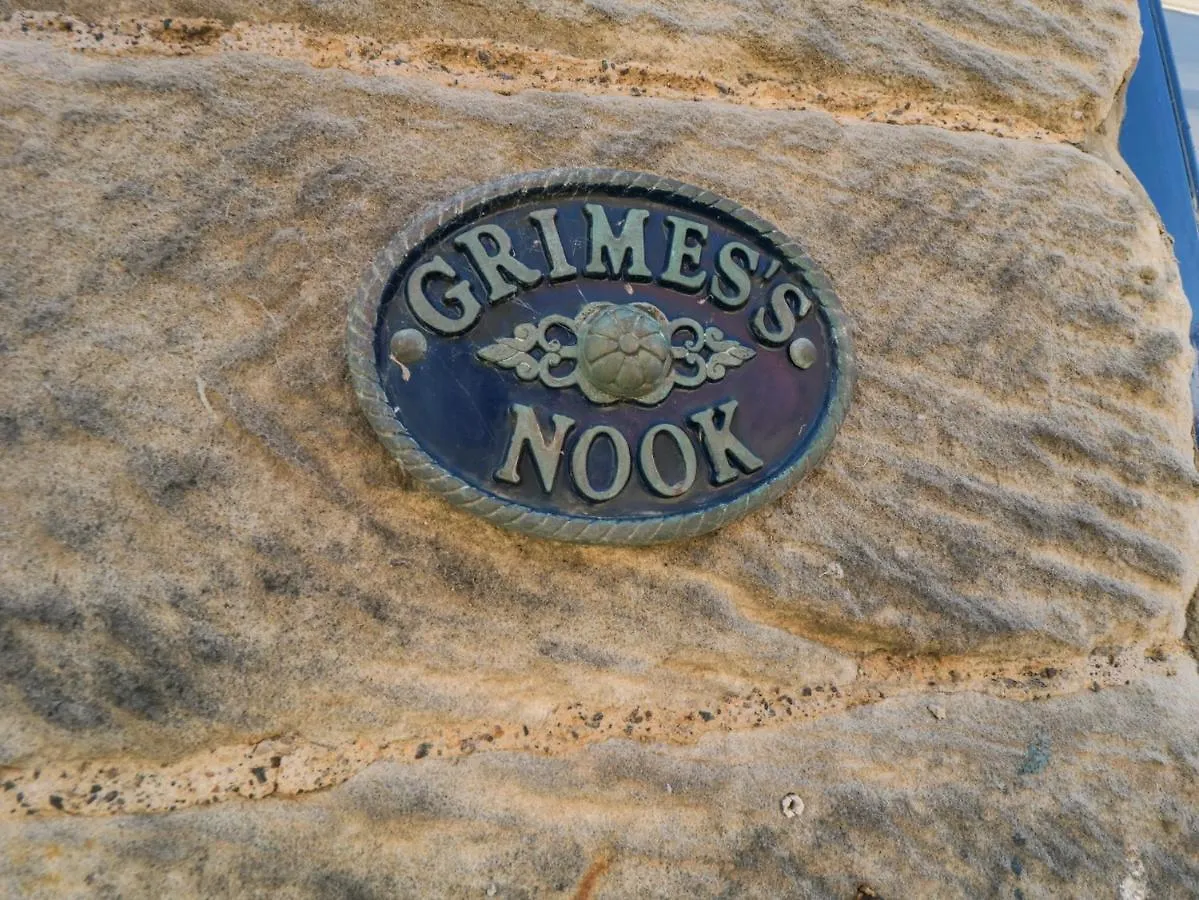 Grimes Nook Apartment Staithes 0*,